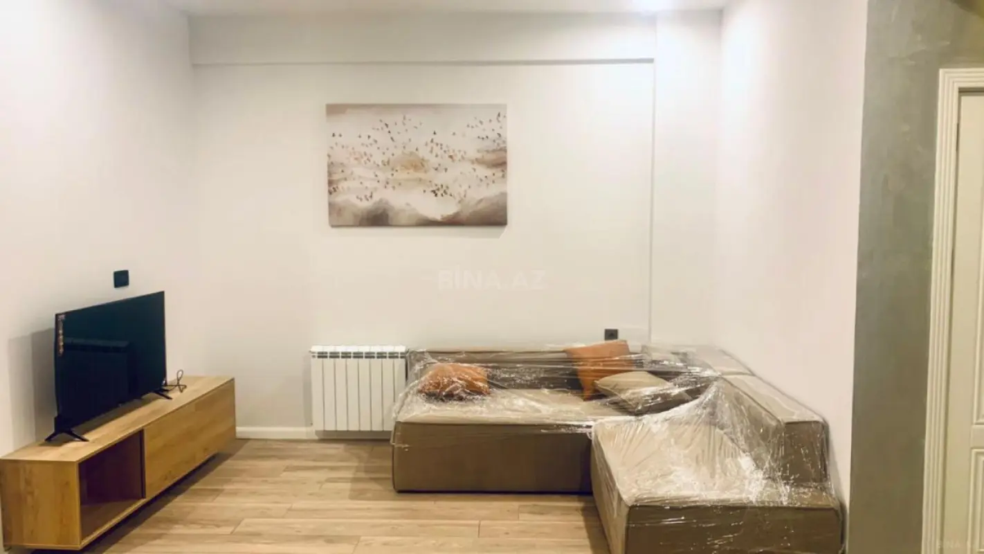 Kirayə verilir 2 otaqlı mənzil 80 m²