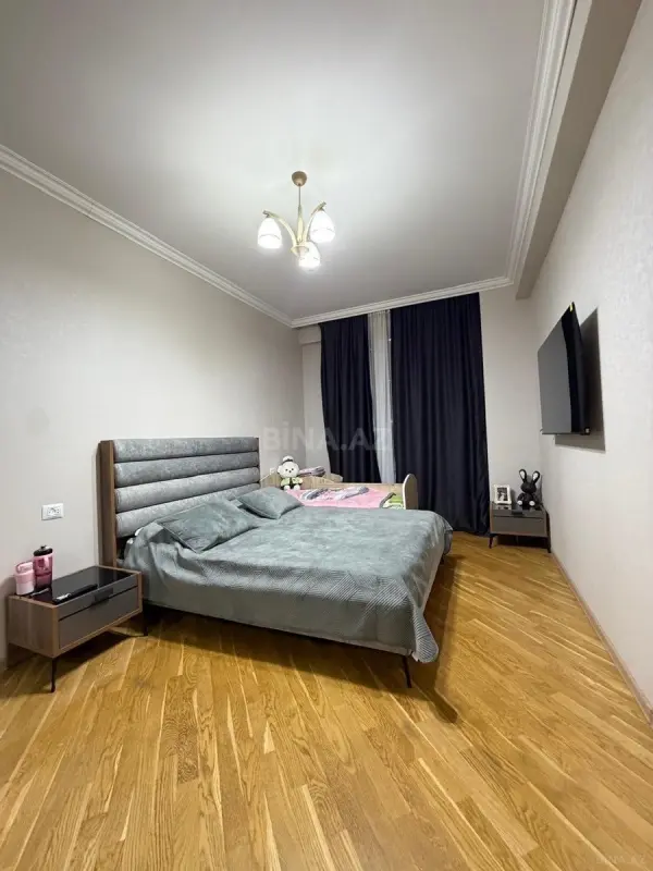 Satılır 3 otaqlı mənzil 94 m²