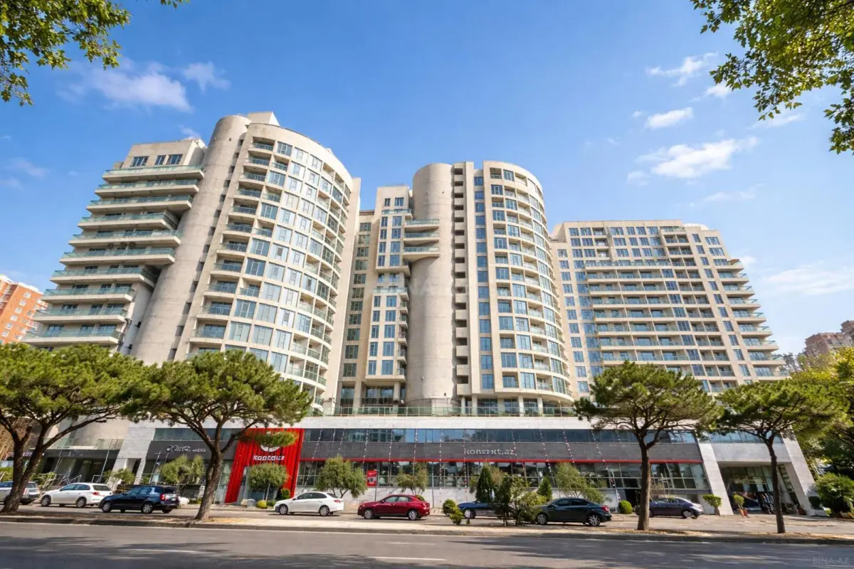 Kirayə verilir 2 otaqlı mənzil 70 m²