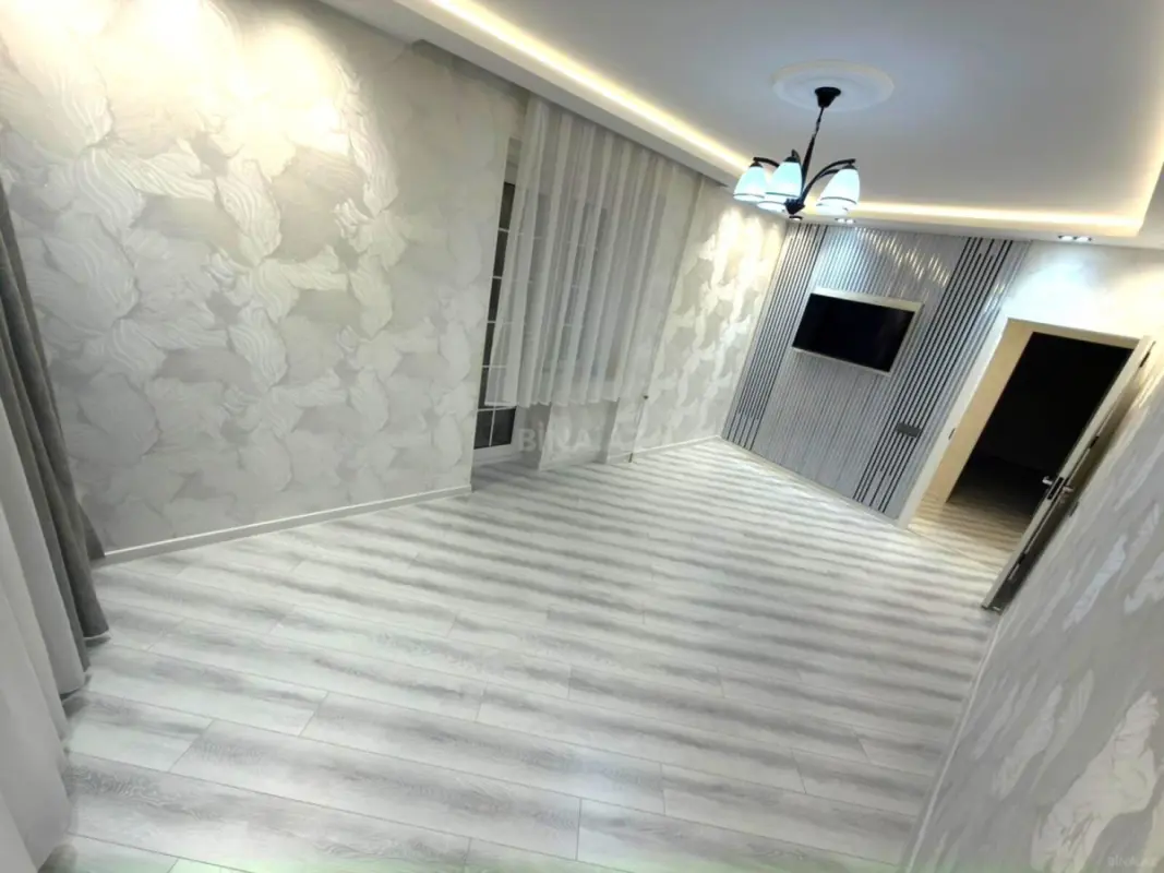 Satılır 3 otaqlı mənzil 60 m²