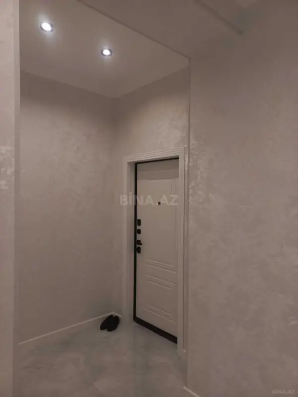 Satılır 2 otaqlı mənzil 90 m²