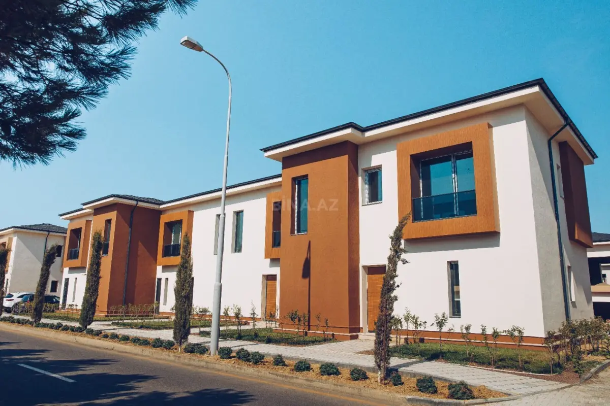 Kirayə verilir 2 otaqlı həyət evi 140 m²