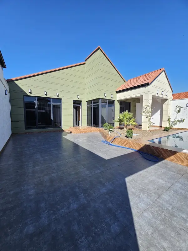 Satılır 4 otaqlı həyət evi 160 m²