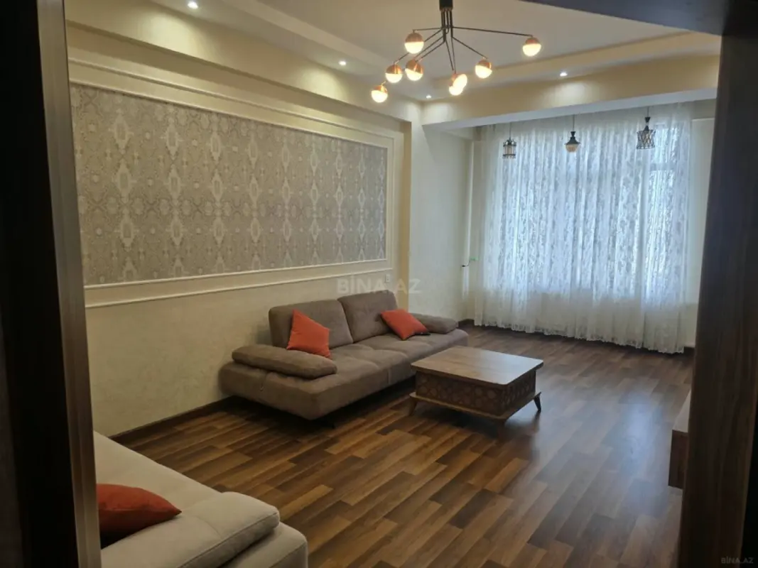 Satılır 3 otaqlı mənzil 90 m²