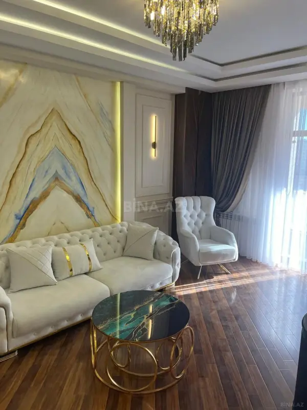 Satılır 2 otaqlı mənzil 61 m²