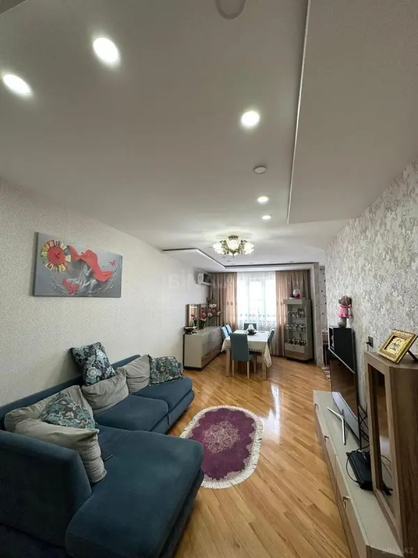 Satılır 3 otaqlı mənzil 101 m²