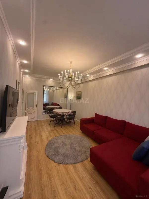 Satılır 2 otaqlı mənzil 95 m²