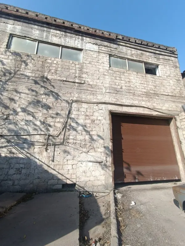 Kirayə verilir obyekt 720 m²