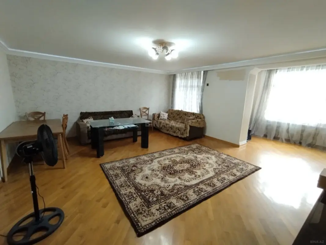 Satılır 3 otaqlı mənzil 62 m²