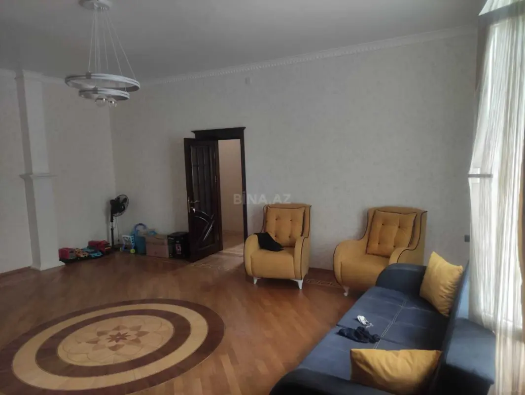 Kirayə verilir 3 otaqlı mənzil 99 m²