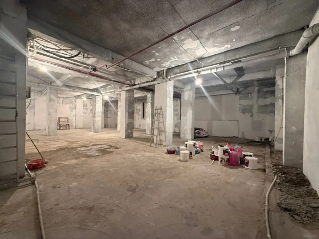 Satılır obyekt 500 m²