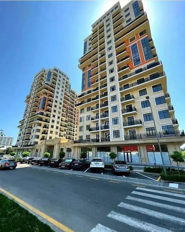 Satılır 2 otaqlı mənzil 85 m²