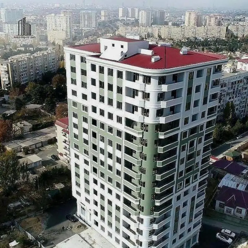 Satılır 4 otaqlı mənzil 178.6 m²