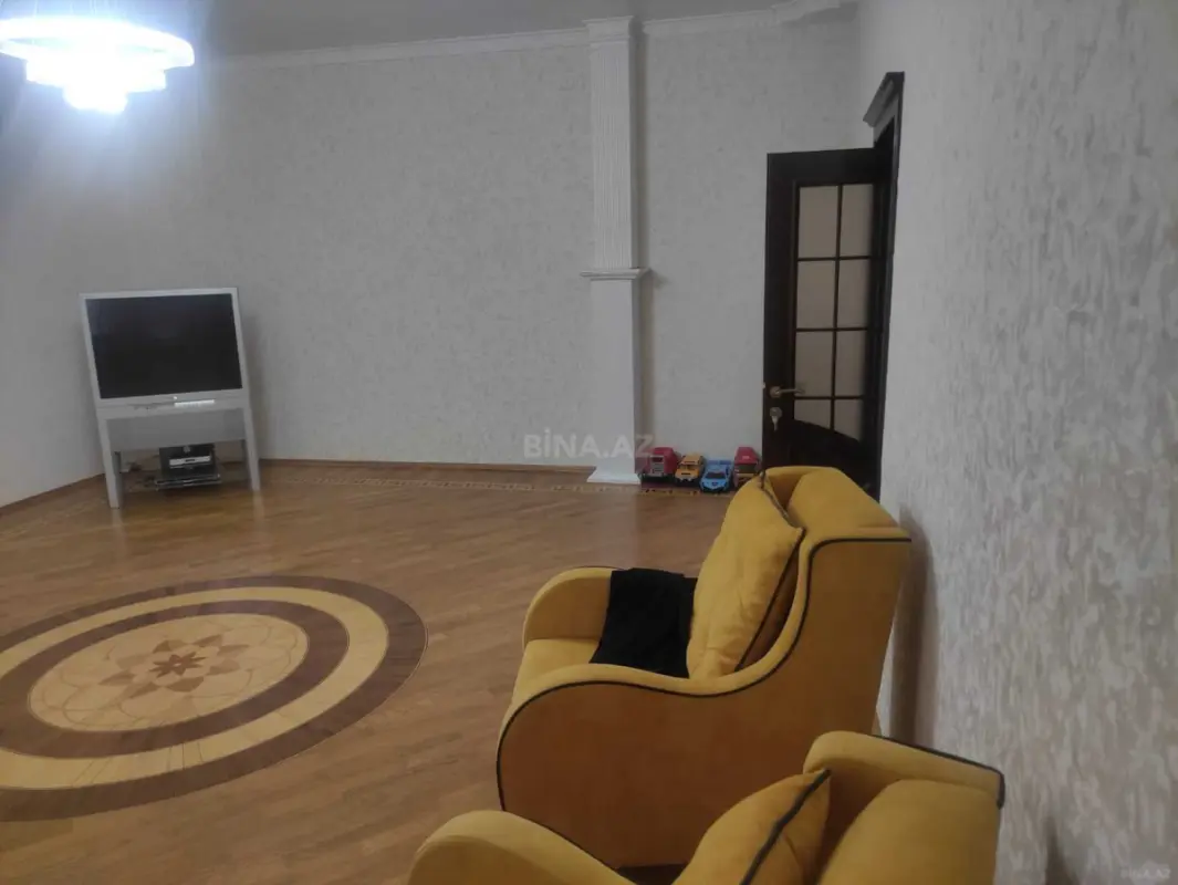 Kirayə verilir 3 otaqlı mənzil 100 m²