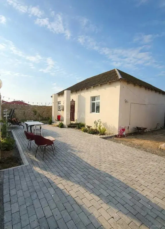 Satılır 3 otaqlı həyət evi 110 m²