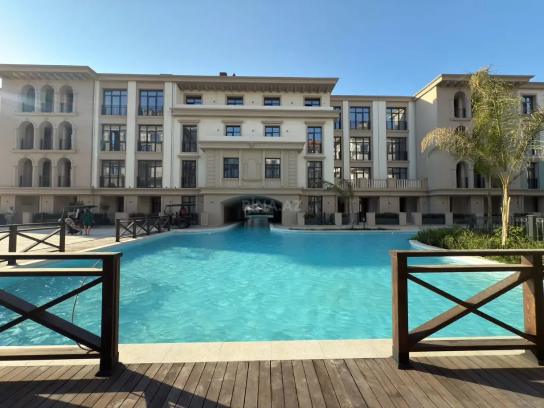 Satılır 2 otaqlı mənzil 100 m²