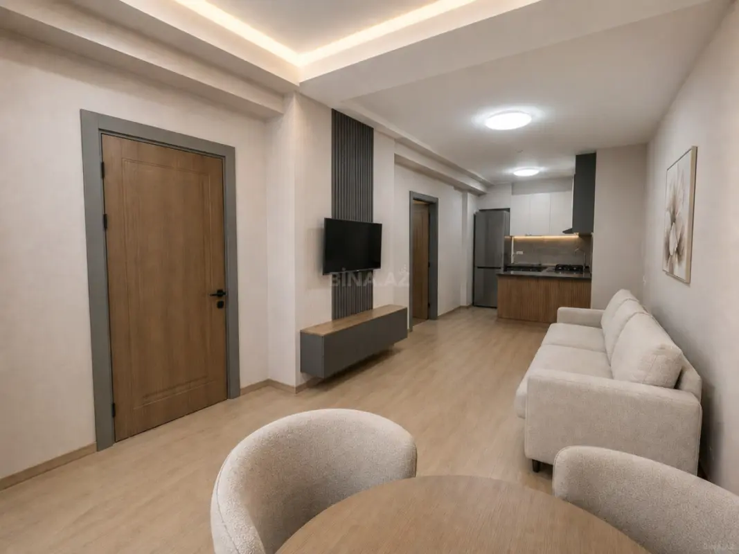 Kirayə verilir 2 otaqlı mənzil 68 m²