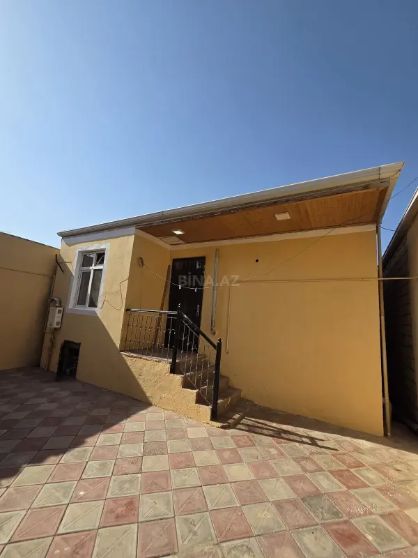 Satılır 2 otaqlı həyət evi 75 m²
