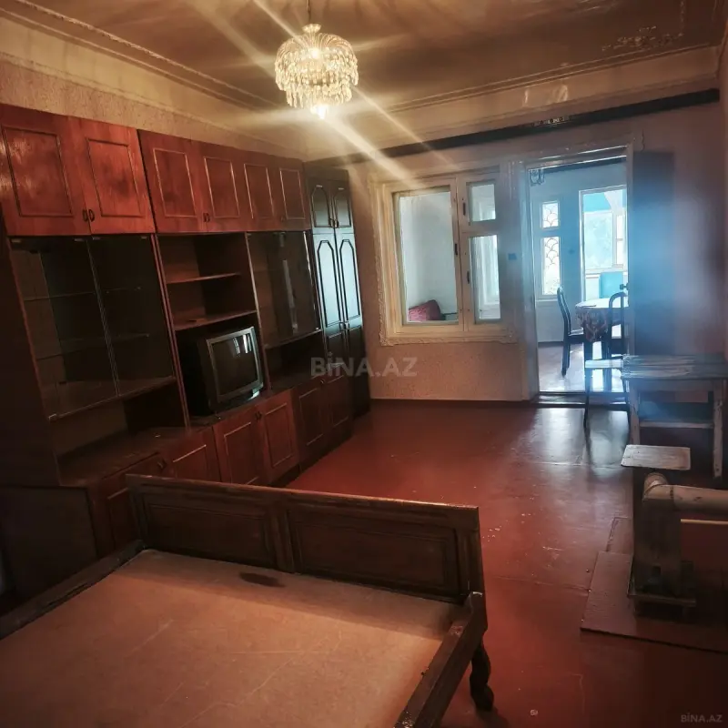 Kirayə verilir 2 otaqlı həyət evi 55 m²