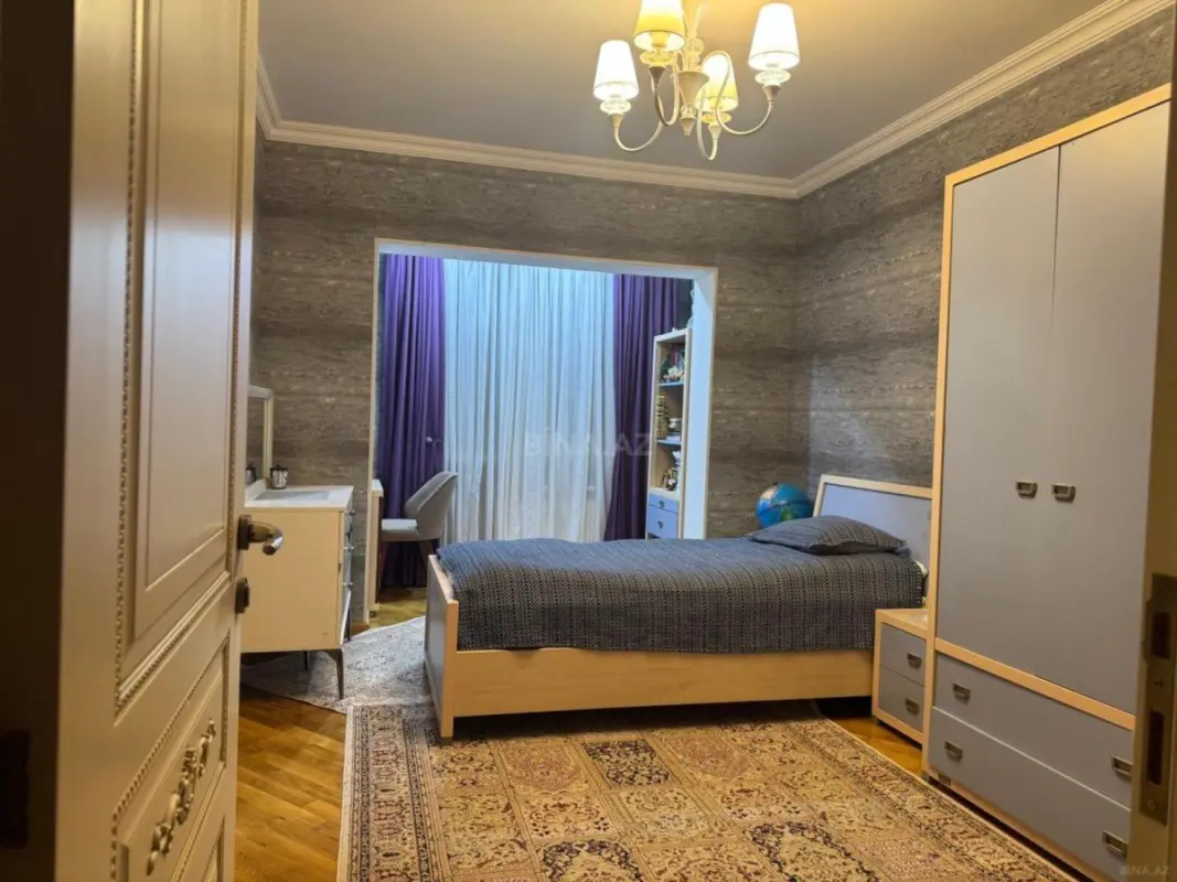Satılır 3 otaqlı mənzil 100 m²