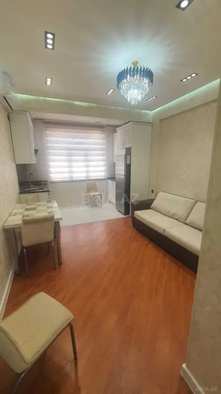 Kirayə verilir 2 otaqlı mənzil 55 m²