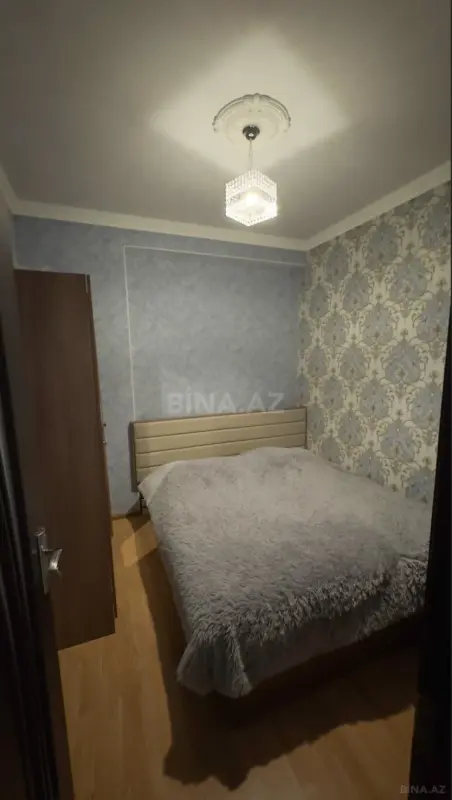 Kirayə verilir 2 otaqlı mənzil 61 m²