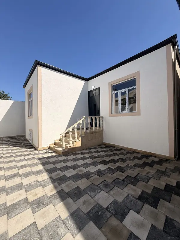 Satılır 4 otaqlı həyət evi 100 m²