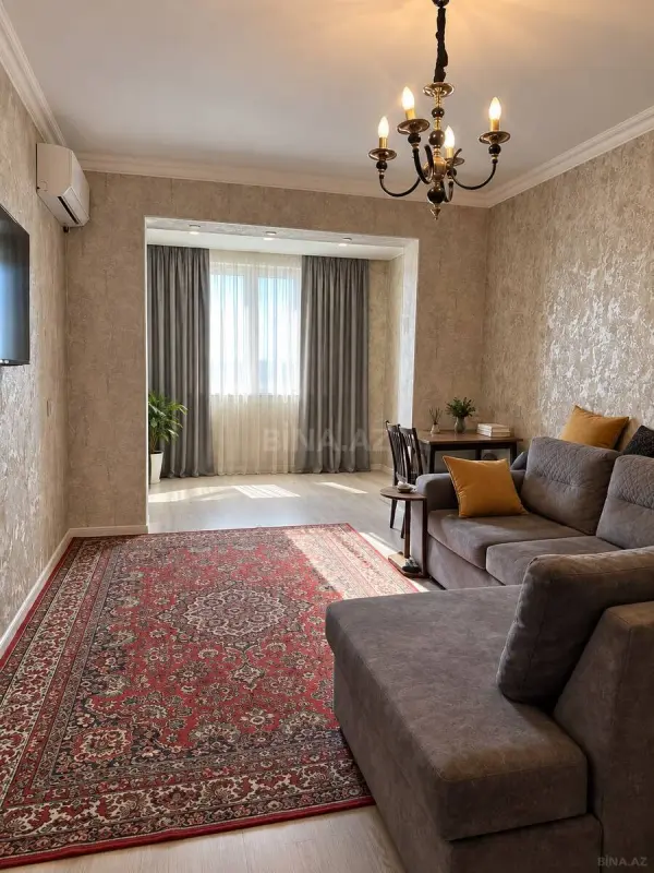 Satılır 2 otaqlı mənzil 68 m²