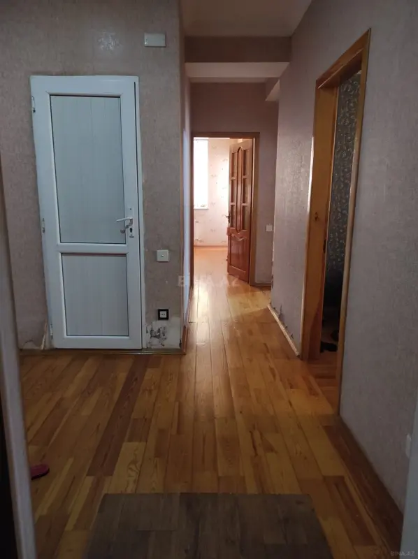 Satılır 2 otaqlı mənzil 64 m²
