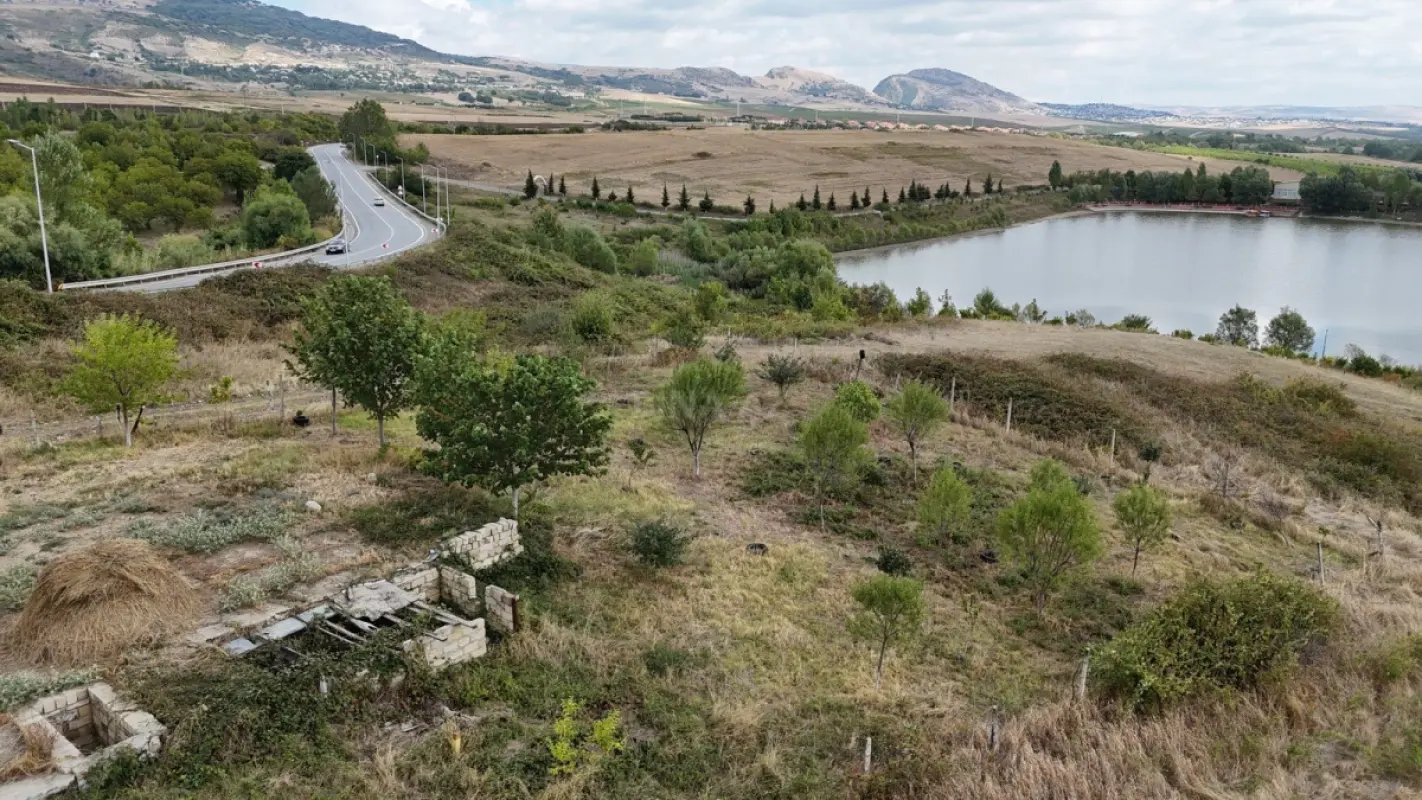Satılır torpaq sahəsi 3 m²