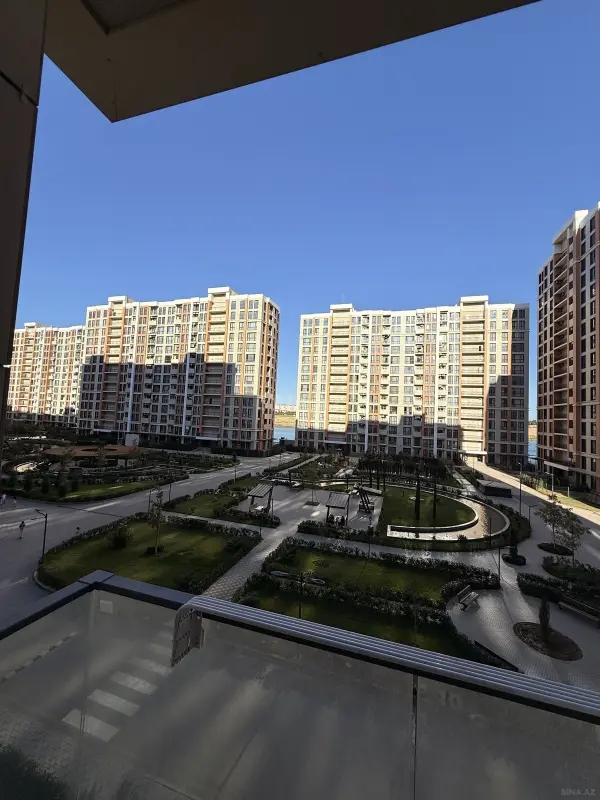 Satılır 3 otaqlı mənzil 96 m²