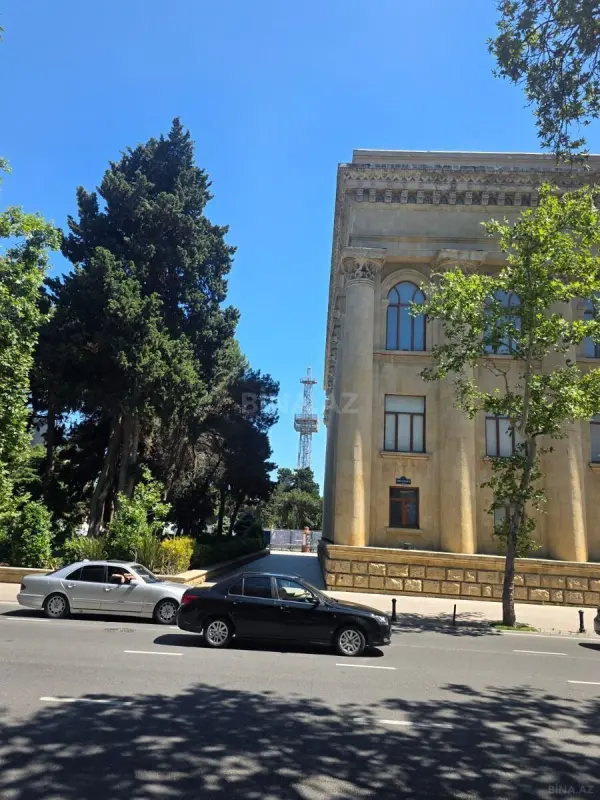 Satılır 2 otaqlı mənzil 56 m²