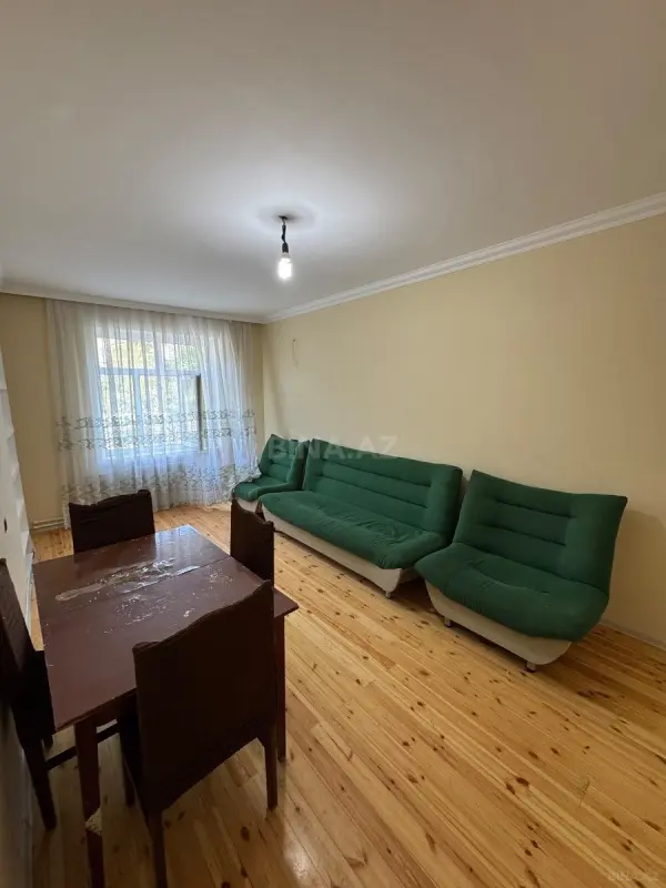 Satılır 2 otaqlı mənzil 62 m²