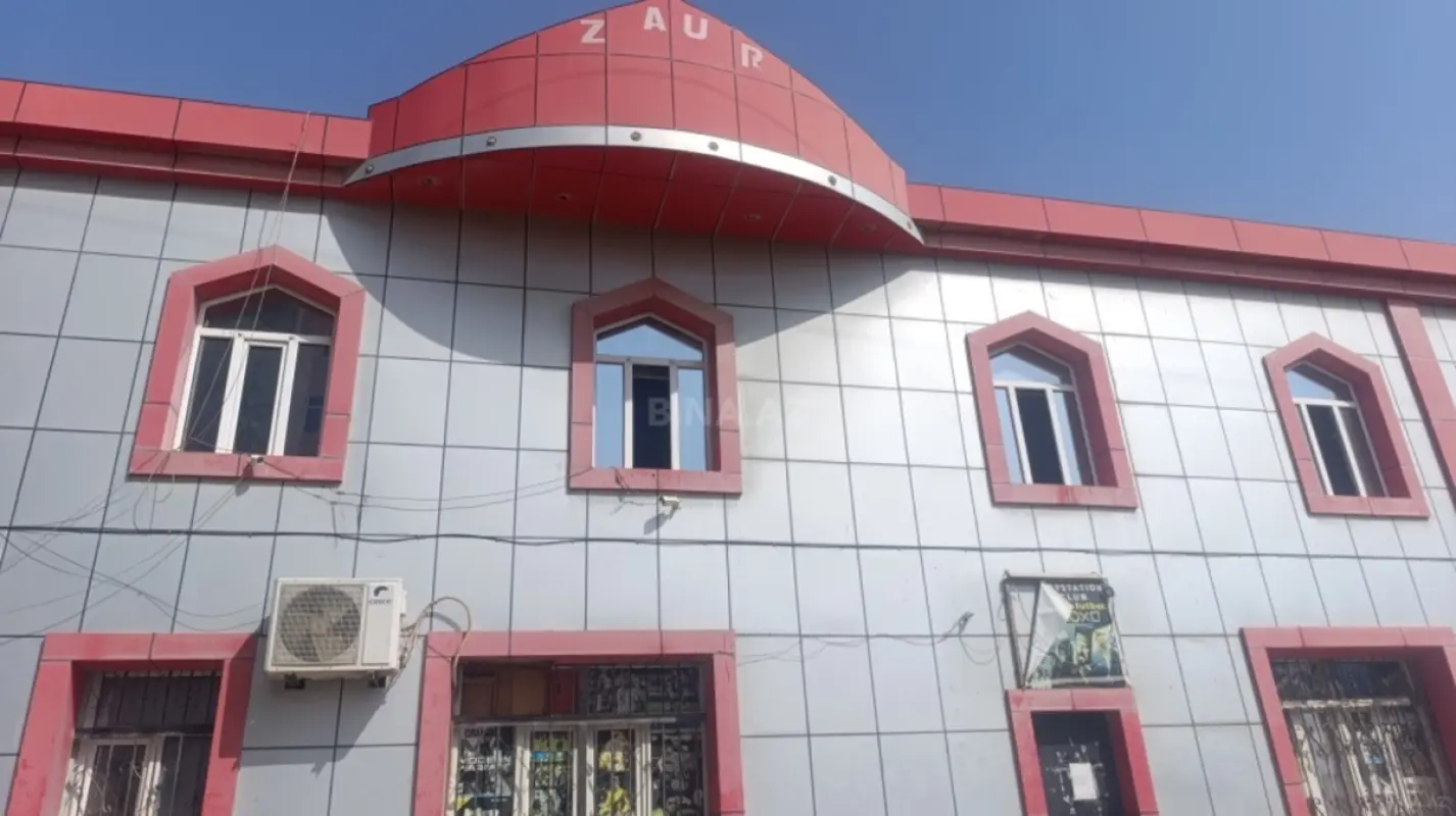 Satılır obyekt 620 m²