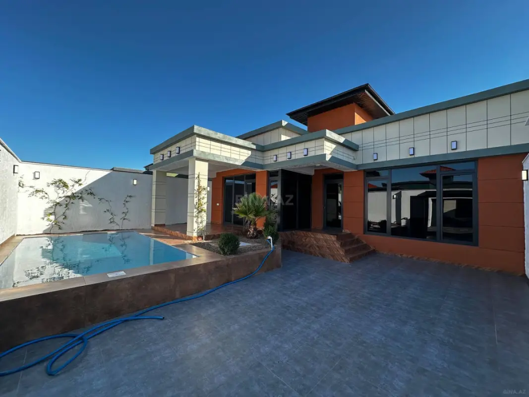 Satılır 4 otaqlı həyət evi 150 m²