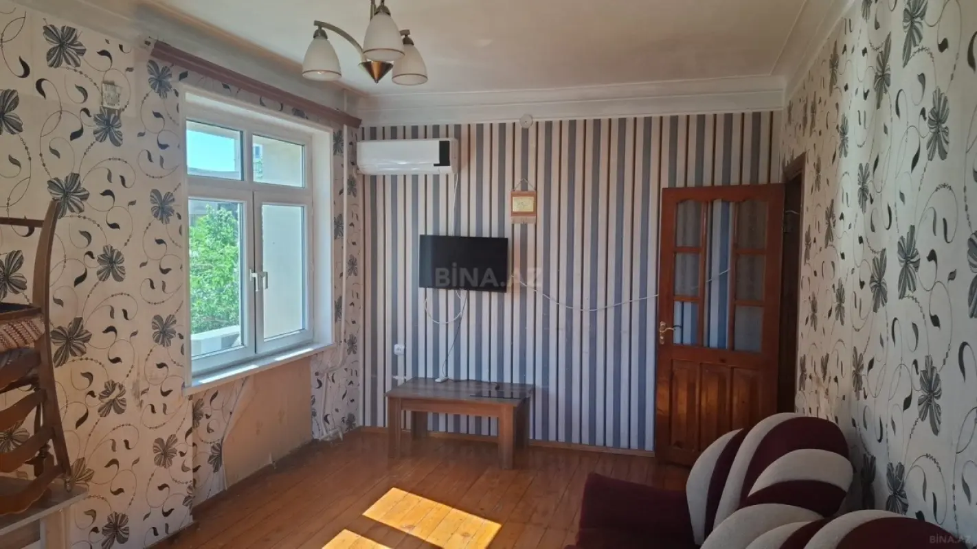 Kirayə verilir 2 otaqlı mənzil 52 m²