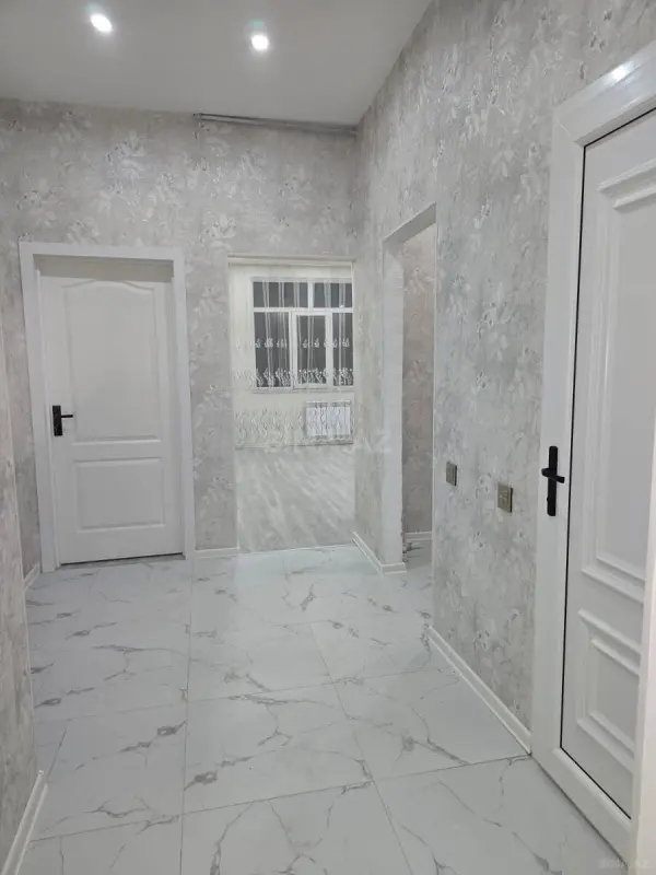 Satılır 2 otaqlı mənzil 56 m²