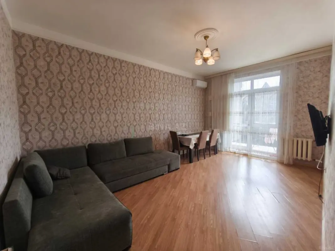 Satılır 3 otaqlı mənzil 80 m²