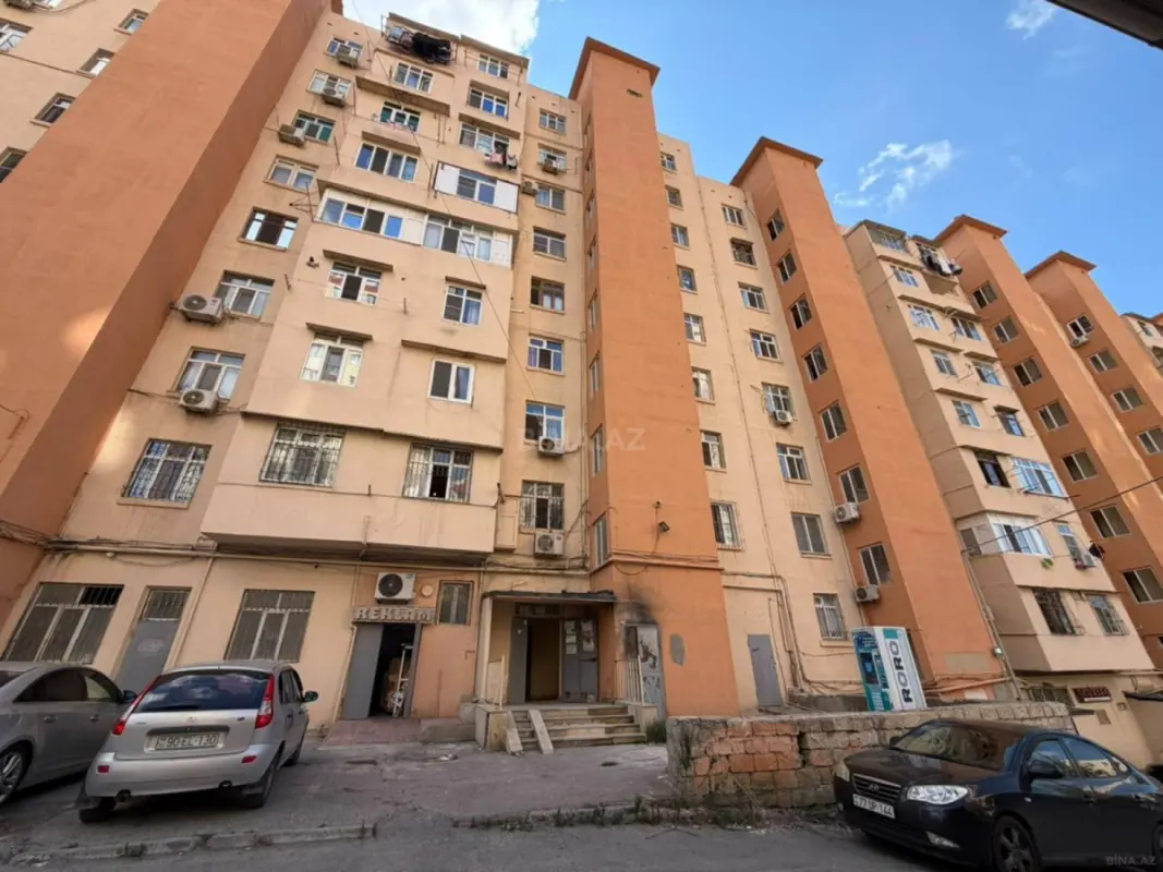 Satılır 2 otaqlı mənzil 65 m²