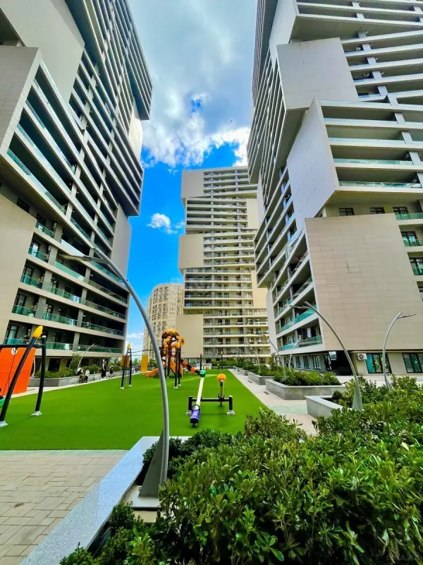 Kirayə verilir 2 otaqlı mənzil 65 m²