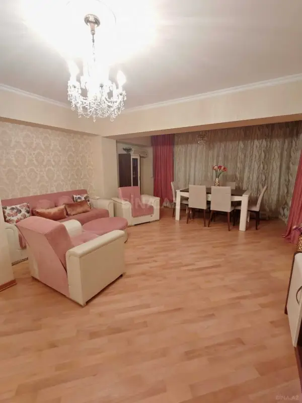Kirayə verilir 3 otaqlı mənzil 100 m²