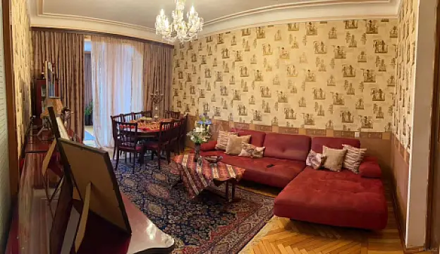 Satılır 4 otaqlı mənzil 100 m² — Bakı 4 otaq 100.00 m²