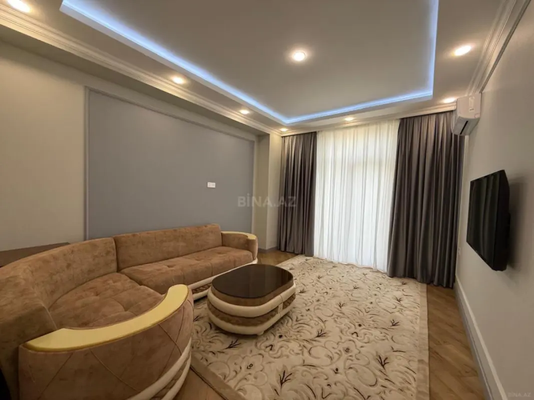 Kirayə verilir 2 otaqlı mənzil 70 m²