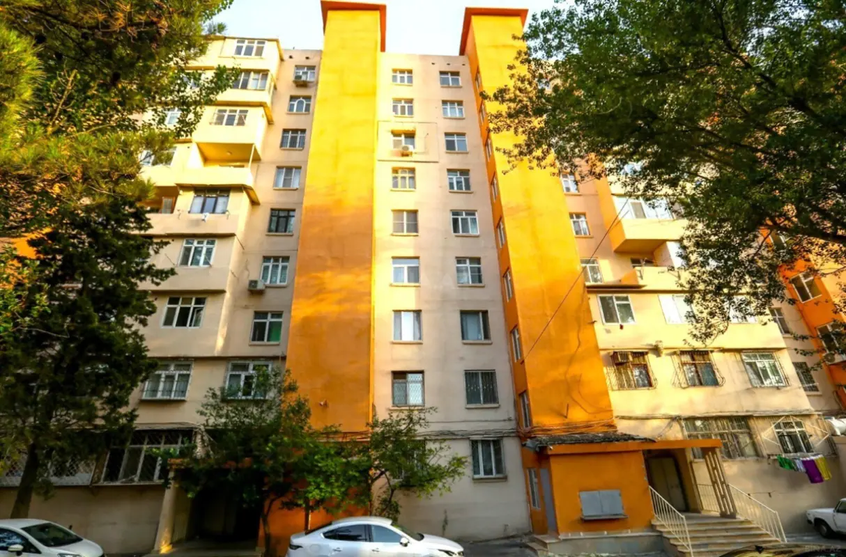 Satılır 3 otaqlı mənzil 55 m²