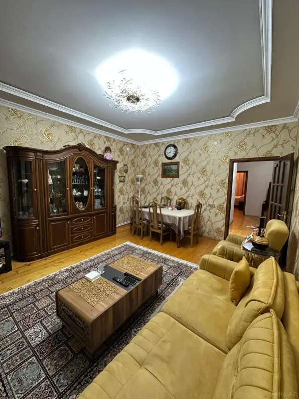 Satılır 2 otaqlı mənzil 67 m²