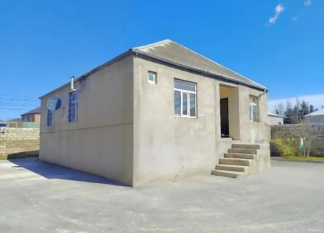 Satılır 5 otaqlı həyət evi 160 m²