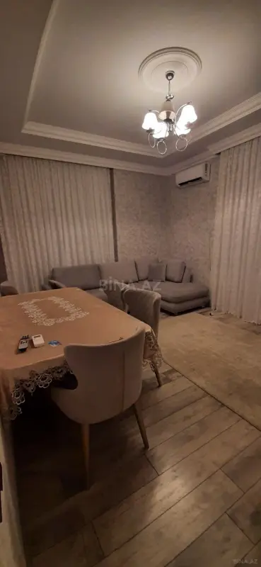 Kirayə verilir 2 otaqlı mənzil 75 m²