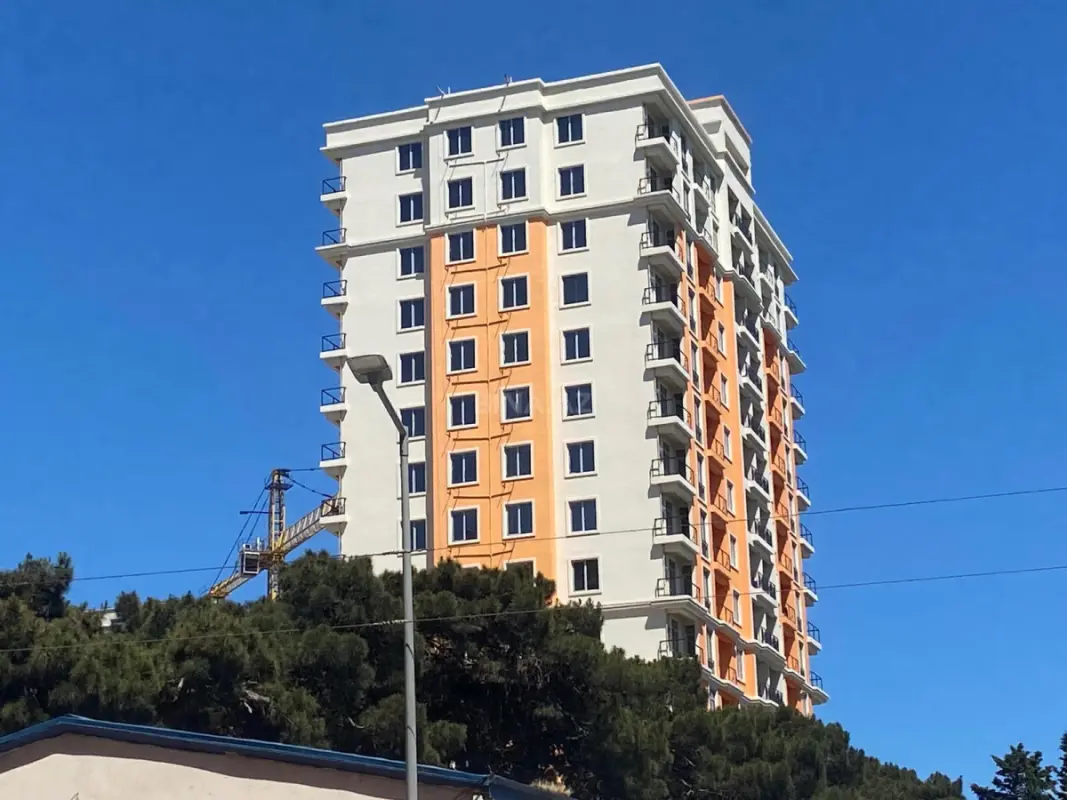 Satılır 1 otaqlı mənzil 53 m²