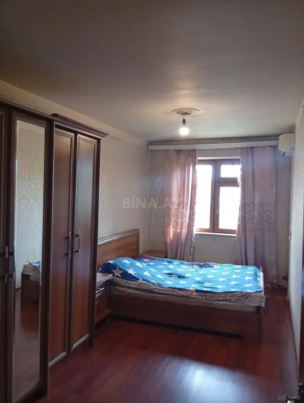 Kirayə verilir 2 otaqlı mənzil 90 m²