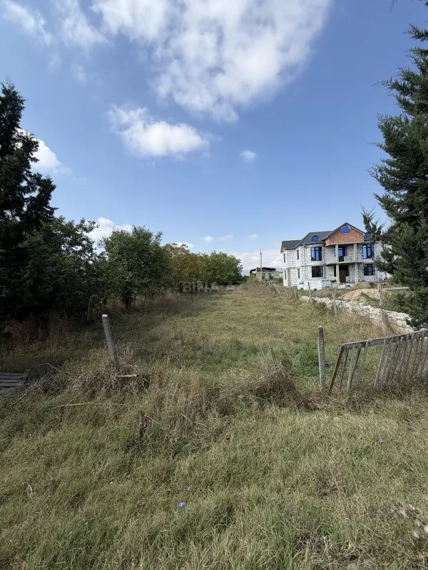 Satılır torpaq sahəsi 8 m²
